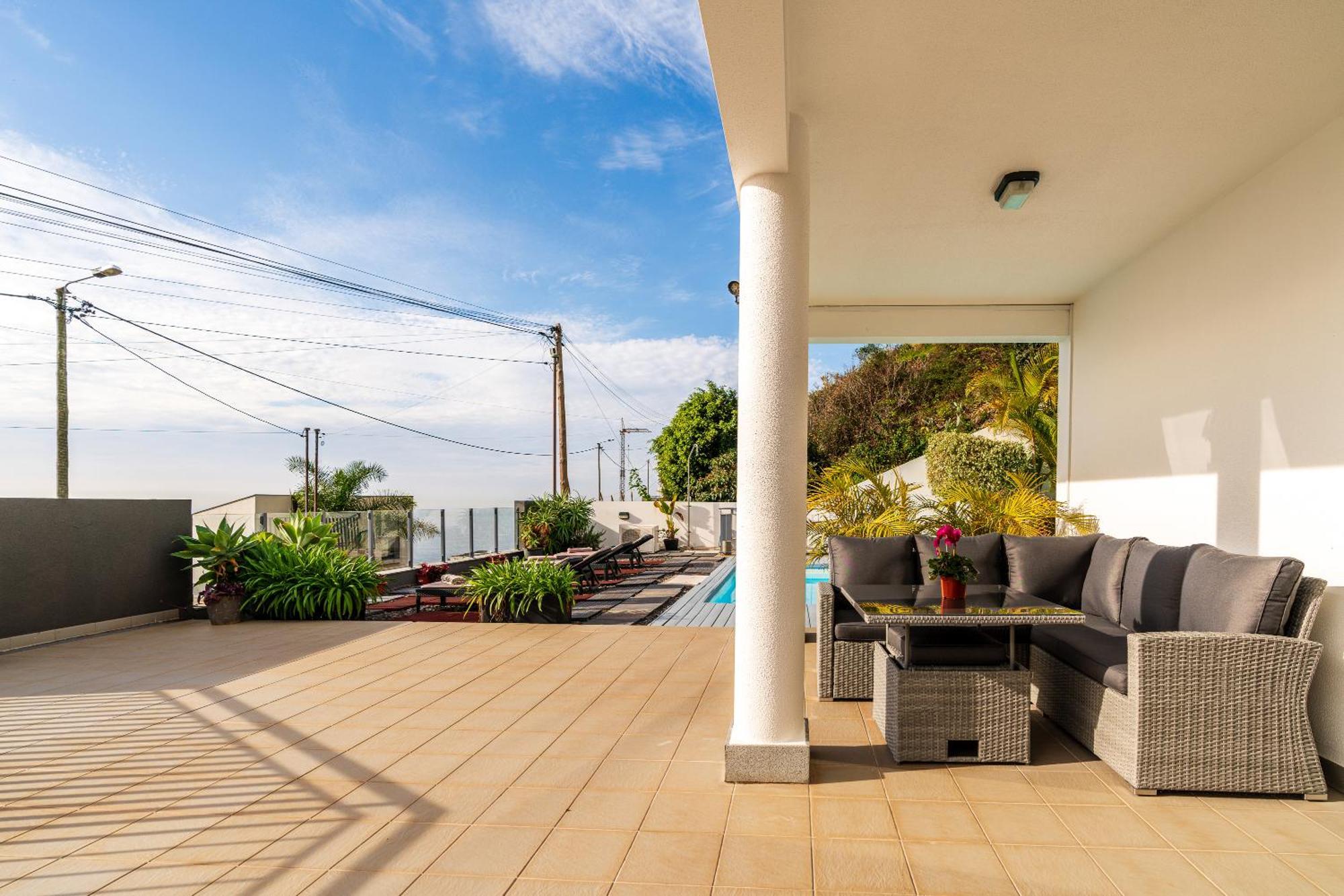 Villa Nunes, Big Holiday House With Private Pool Calheta  Extérieur photo
