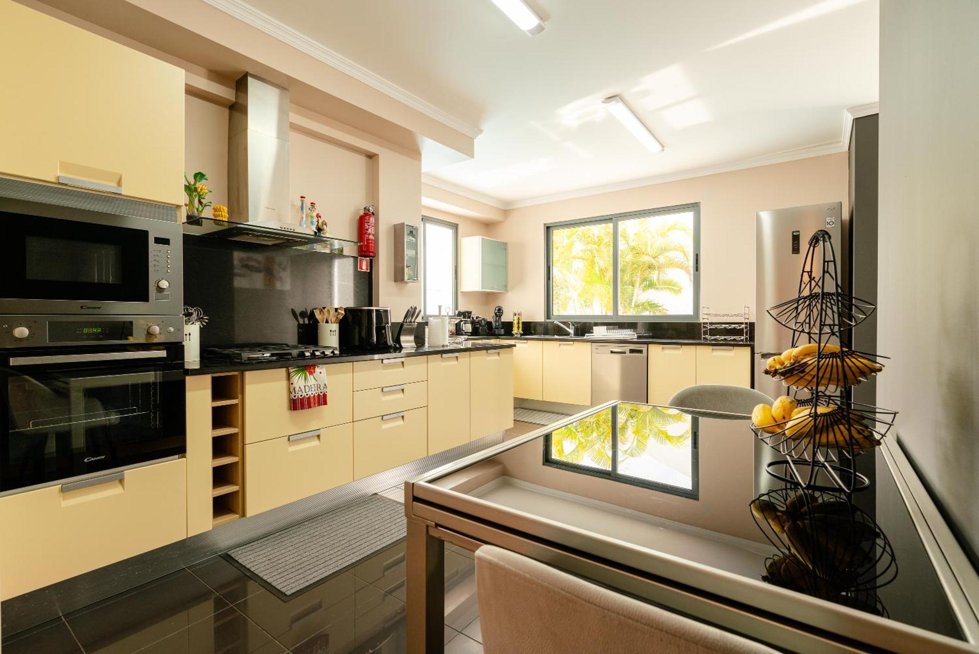 Villa Nunes, Big Holiday House With Private Pool Calheta  Extérieur photo