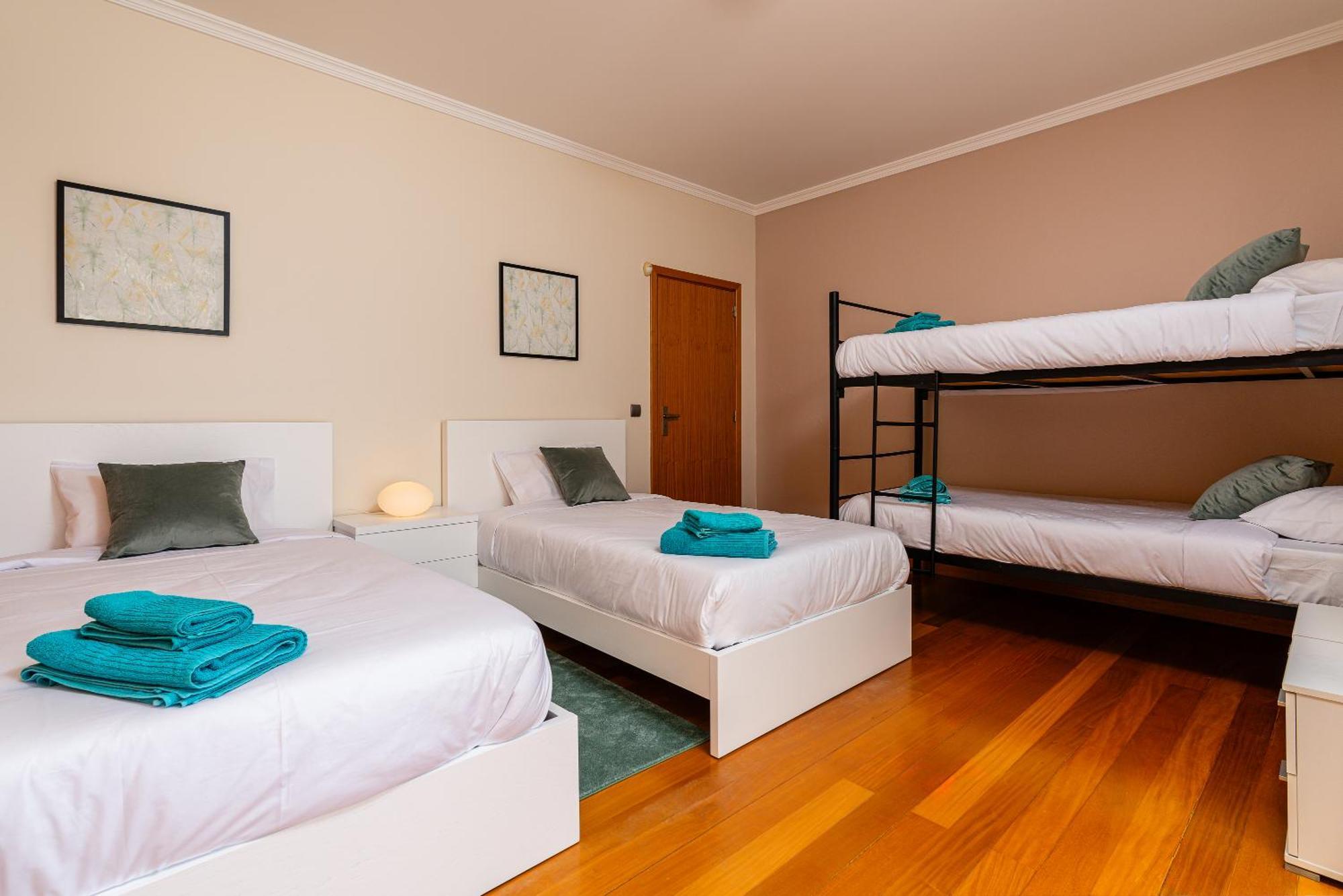 Villa Nunes, Big Holiday House With Private Pool Calheta  Extérieur photo